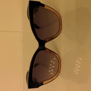 Le Specs Cat Eye Sunglasses 🕶️